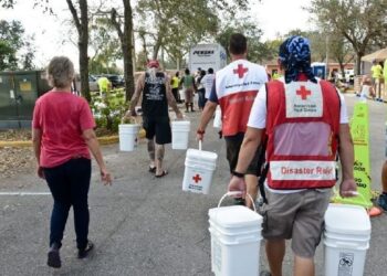 CRUZ ROJA AMERICANA Invita a ayudar a damnificados