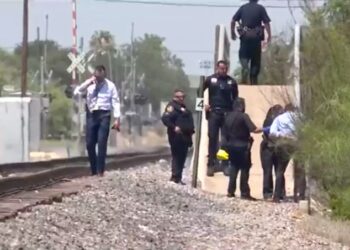 OTRA VÍCTIMA MÁS Tren cercena piernas a migrante en Laredo