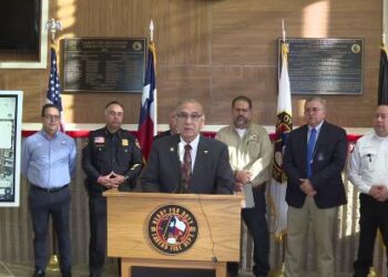 POR MALA CALIDAD DEL AGUA Enfado ciudadano contra Gobierno de Laredo, Texas