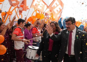 UAT; referente en la formación de profesionales de enfermería: rector