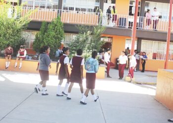 Beca federal para secundarias llegará en 1er semestre del 25