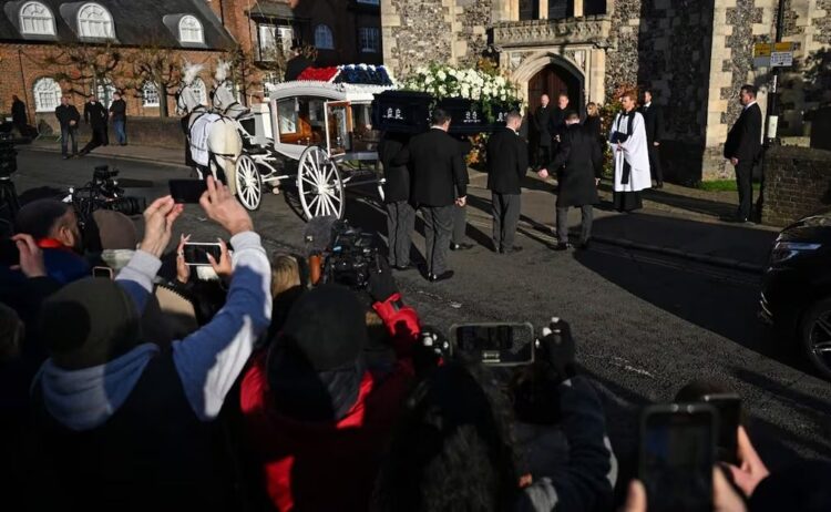 Liam Payne reúne a su familia y a los miembros de One Direction en su funeral