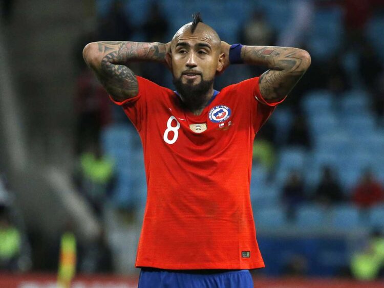Arturo Vidal enfrenta acusación de agresión sexual tras fiesta de Colo Colo