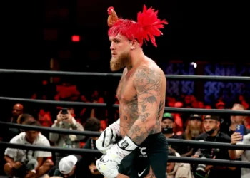 Jake Paul desafía a ‘Canelo’ antes de su pelea con Tyson