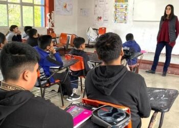 SEP en Nuevo León ajusta horarios por invierno