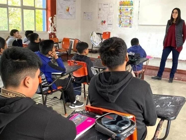 SEP en Nuevo León ajusta horarios por invierno