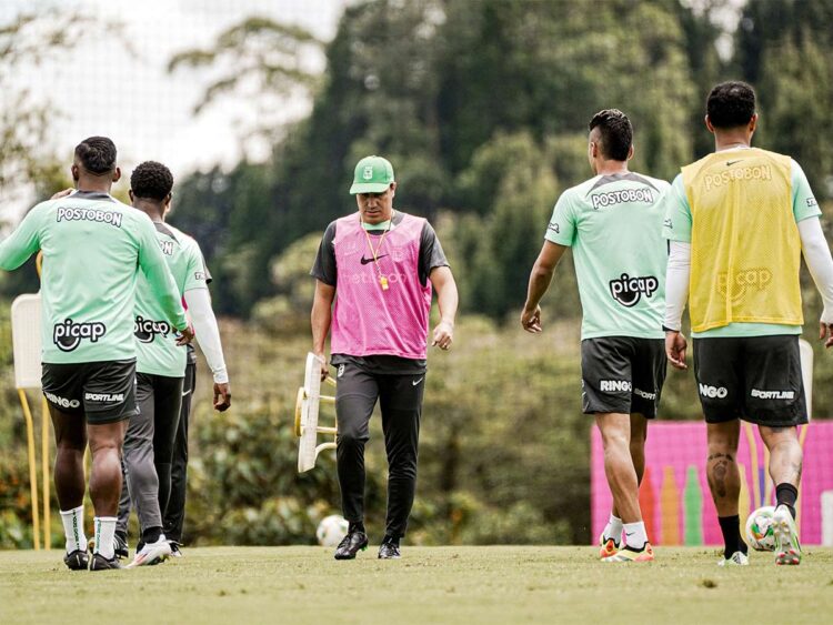 Efraín Juárez, exjugador de Monterrey, vetado tres años de estadios en Colombia