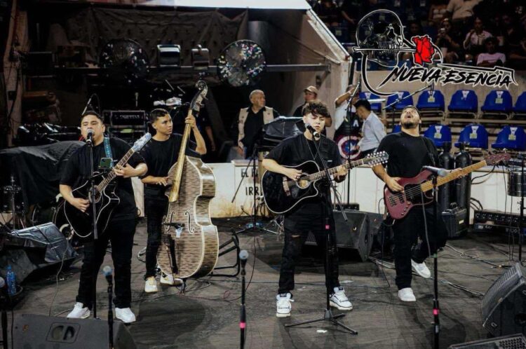 La Nueva Esencia del sierreño neolaredense