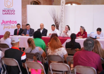 LIDERA ALCALDESA CARMEN LILIA Mesa de trabajo para apoyo a manifestantes
