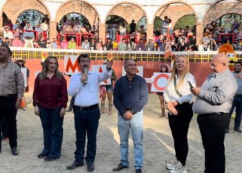Celebra la UAT 68 aniversario de la Facultad de Comercio Nuevo Laredo