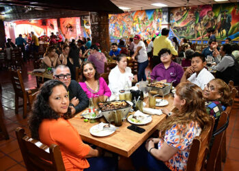 DURANTE EL BUEN FIN Reportan restauranteros repunte del 30 por ciento