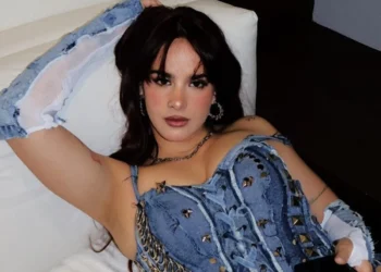 Gala Montes revela su bisexualidad y habla sobre su relación con su madre