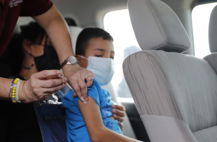 Invita Gobierno a Jornada Vacunación contra la Influenza en Modo Drive Thru