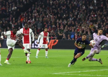 Aficionados israelíes evacuados tras ataques en Ámsterdam tras partido de Europa League