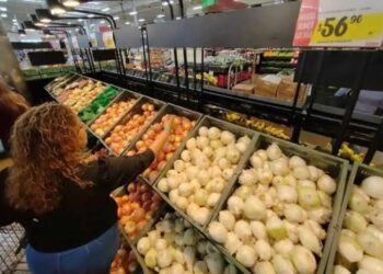 Preocupa a restauranteros elevado costo de las frutas y legumbres