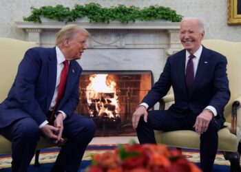 TRAS ELECCIONES Trump y Biden se reúnen por primera vez