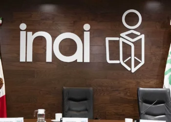 Extinción del INAI y órganos autónomos avanza en el Senado