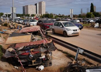 Tragedia en España: 140 Muertos por las «Inundaciones del Siglo»