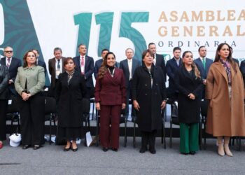 GOBERNADOR AMÉRICO VILLARREAL Participa en la Asamblea General Ordinaria del IMSS