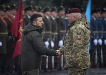 Estados Unidos refuerza apoyo militar a Ucrania con mil millones de dólares