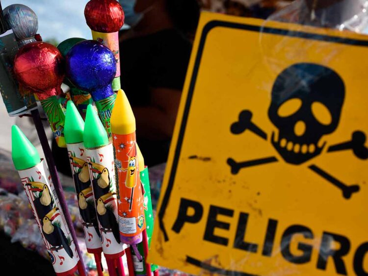 Joven pierde un ojo por explosión de cohete ‘Garra de Tigre’ en Sinaloa