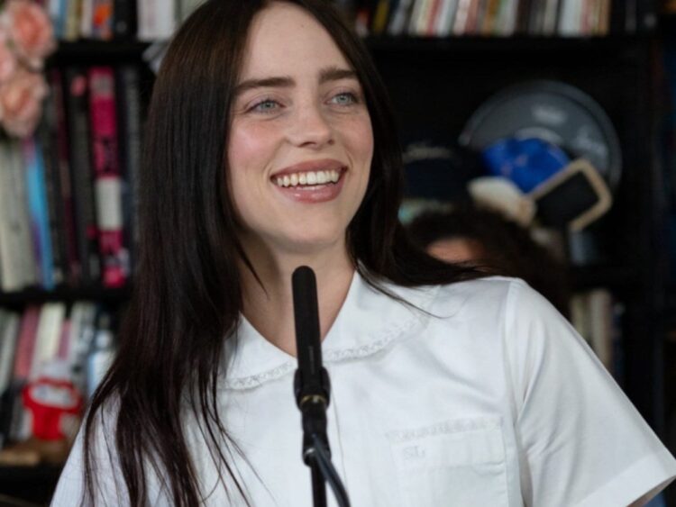 Tiny Desk de Billie Eilish causa sensación en redes sociales