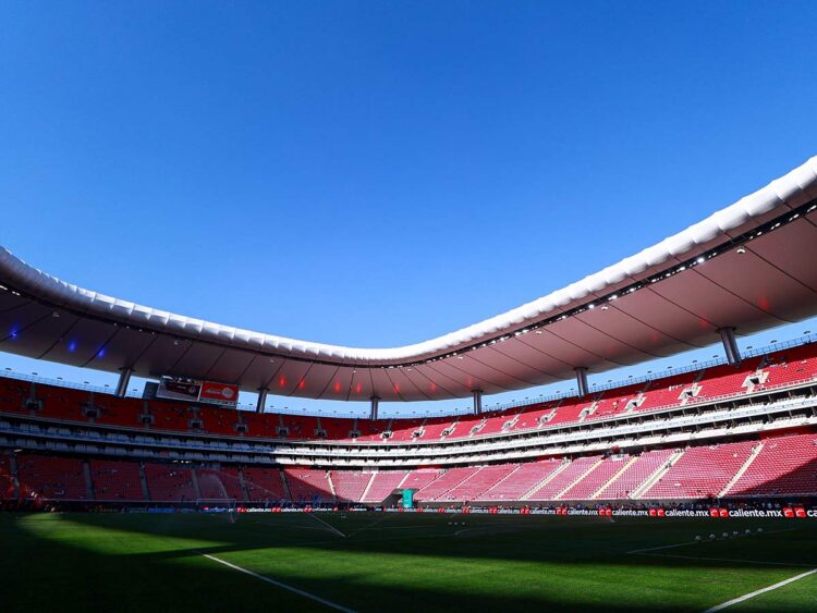 Revocan veto al Estadio Akron tras apelación de Chivas