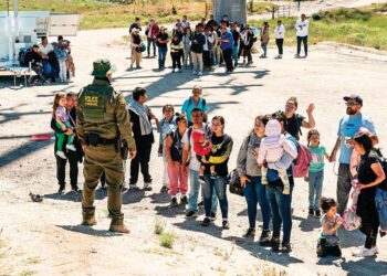 Miedo a redadas domina la frontera por medidas de Trump