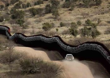 Trump reafirma su plan de continuar la construcción del muro fronterizo