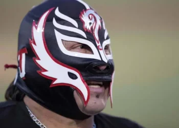 Muere Rey Misterio Sr., ícono de la lucha libre mexicana