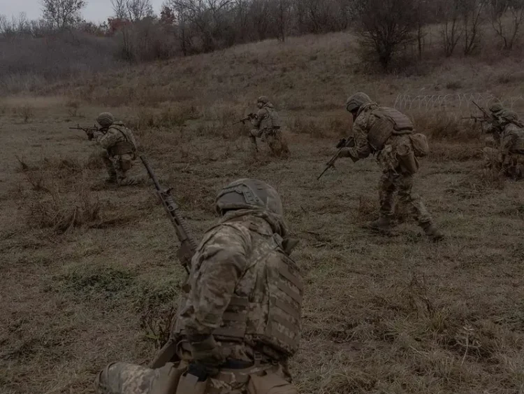 Estados Unidos aprueba 2,500 millones de dólares para ayudar a Ucrania