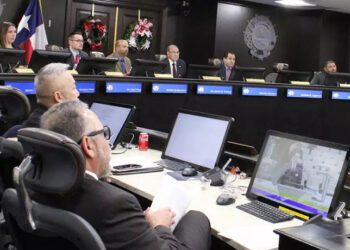 CABILDO DE LAREDO Analiza aumentar peaje en Puentes