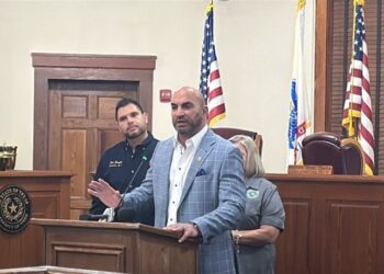 El juez del Condadode Webb, Tano Tijerina