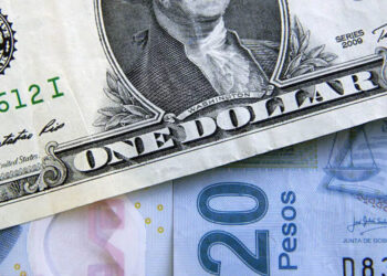 Dólar podría alcanzar 21 pesos a inicio del 2025