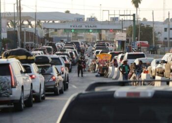 TRAS FIESTAS NAVIDEÑAS Inicia el retorno de connacionales