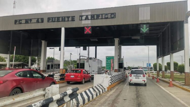 EVITE CONTRATIEMPOS EN CARRETERA: Llaman a verificar tráfico en autopistas y casetas de peaje
