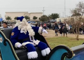 Blue Santa del Departamentode Policía de Laredo