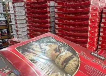 Quieren usuarios sabotear a revendedores de Rosca de Reyes del Costco por «careros»