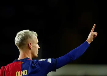 Barcelona logra inscribir a Dani Olmo y Pau Víctor de forma provisional