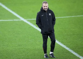 Hansi Flick admite el desafío de ganar la Champions con el Barcelona