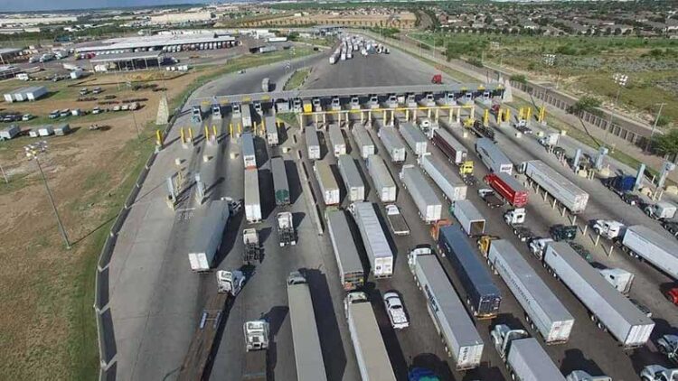 REORDENAMIENTO DE CARRILES Urge cambios en el Puente III