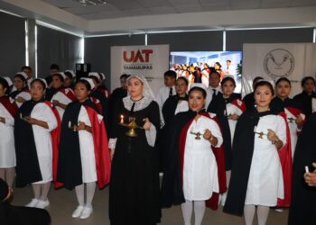 Celebra UAT El Mante graduación de egresados de licenciatura y maestría