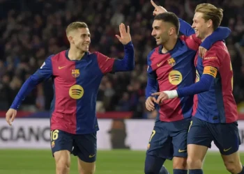 Barcelona resurge en LaLiga con una aplastante victoria 7-1 sobre el Valencia