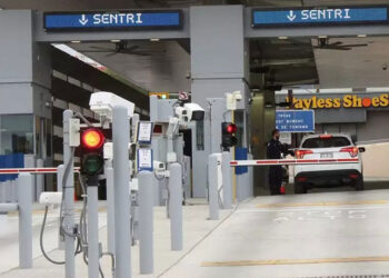 LLAMA CBP A NEOLAREDENSES Importante registrar las nuevas placas a Sentri