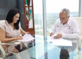 DESARROLLO RURAL Firman convenio del programa Nutrimar-Común