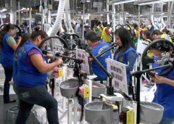 Con bonos especiales buscan frenar rotación en maquiladoras