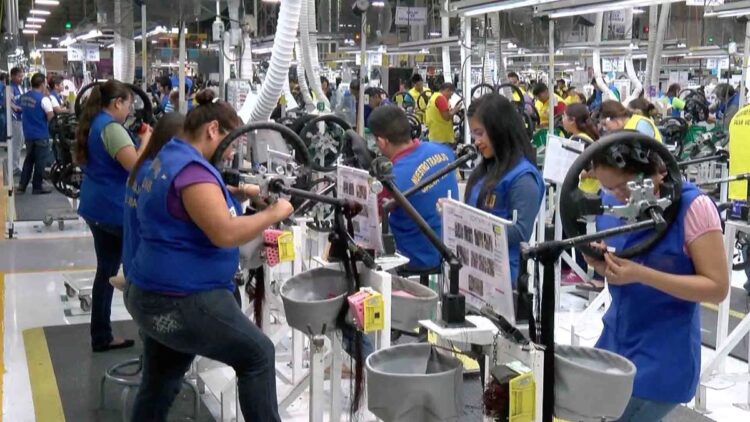 Con bonos especiales buscan frenar rotación en maquiladoras