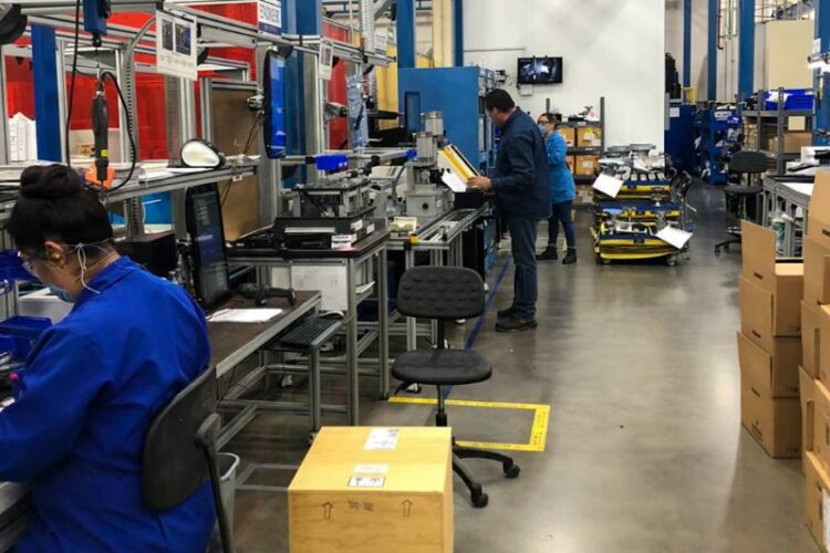 Aguinaldo en mano y adiós al trabajo