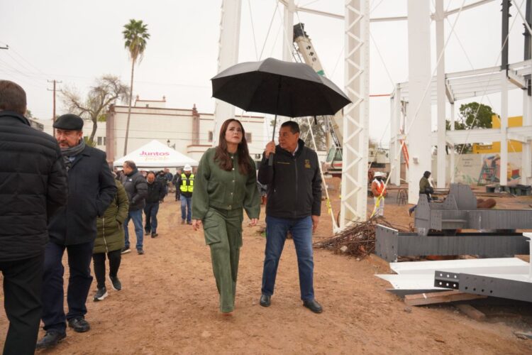 CARMEN LILIA CANTUROSAS Supervisa el avance del museo científico