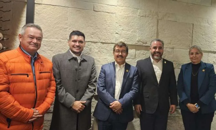 Plantea UAT abrir carrera de odontología en Matamoros